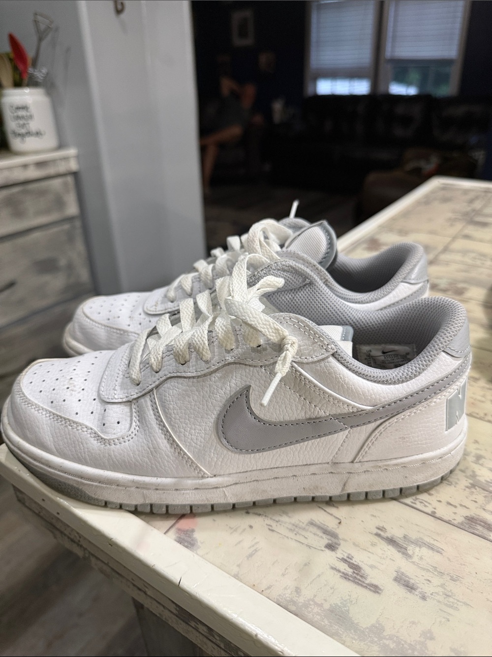 Nike' White & Grey Low-Top Sneakers